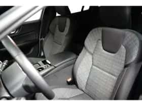 Volvo V60 (2022) thumbnail 16