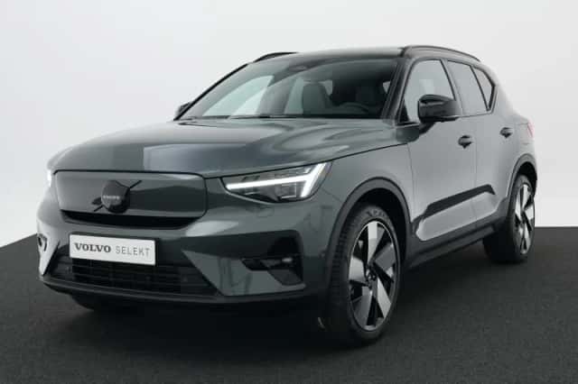 Volvo EX40 (2026)
