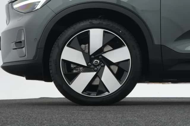 Volvo EX40 (2026) thumbnail 15