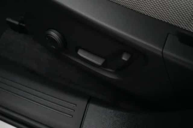 Volvo EX40 (2026) thumbnail 26