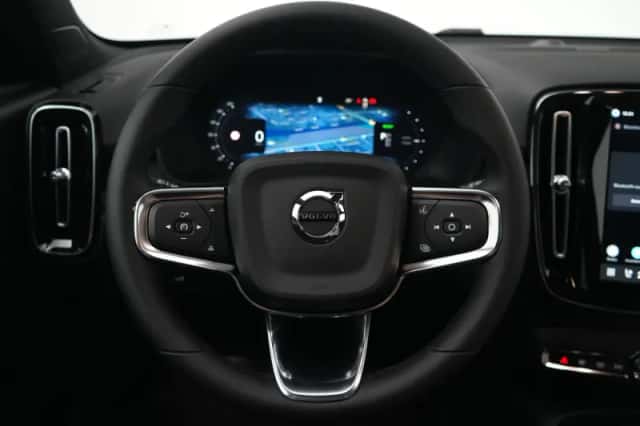 Volvo EX40 (2026) thumbnail 32
