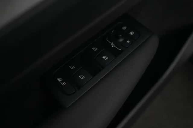 Volvo EX40 (2026) thumbnail 49
