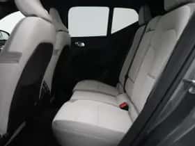 Volvo EX40 (2026) thumbnail 9