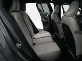 Volvo EX40 (2026) thumbnail 10