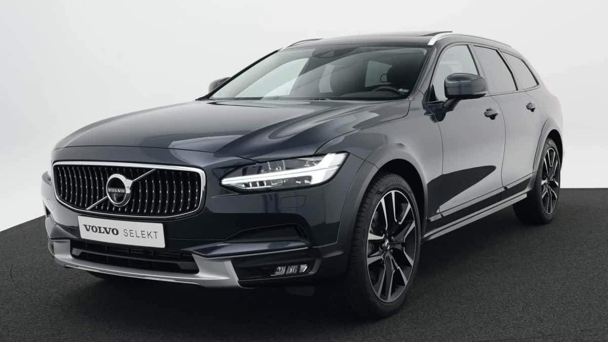 Volvo V90 (2018) — foto 1