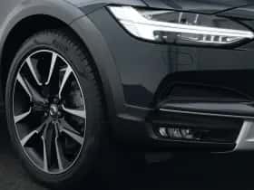 Volvo V90 (2018) thumbnail 18