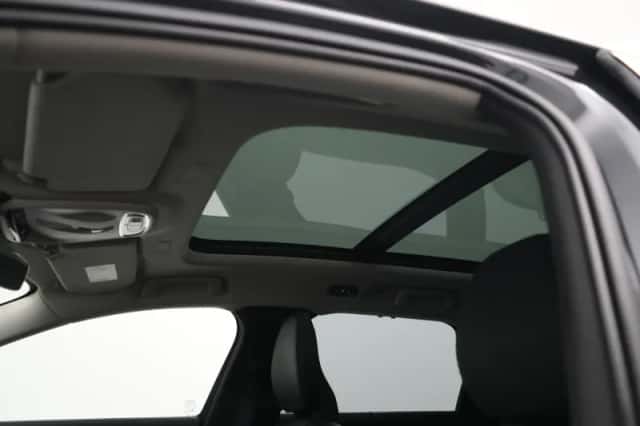 Volvo V90 (2018) thumbnail 23