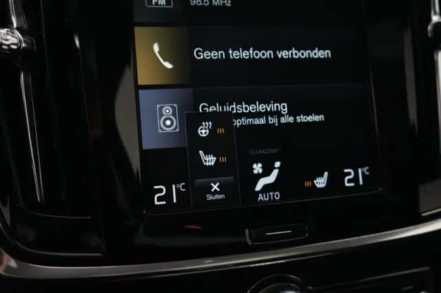 Volvo V90 (2018) thumbnail 44