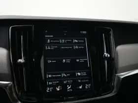 Volvo V90 (2018) thumbnail 45