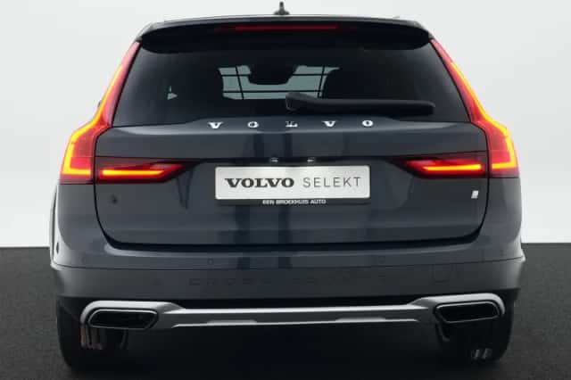 Volvo V90 (2018) thumbnail 6
