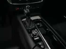 Volvo V90 (2018) thumbnail 51