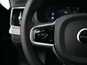 Volvo XC90 (2025) thumbnail 33