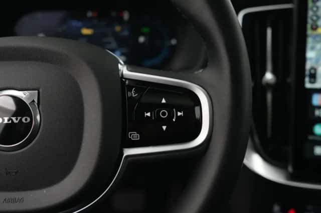 Volvo XC90 (2025) thumbnail 34