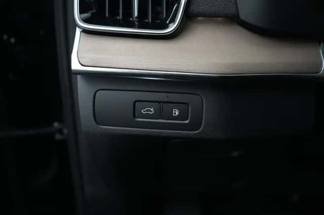Volvo XC90 (2025) thumbnail 53