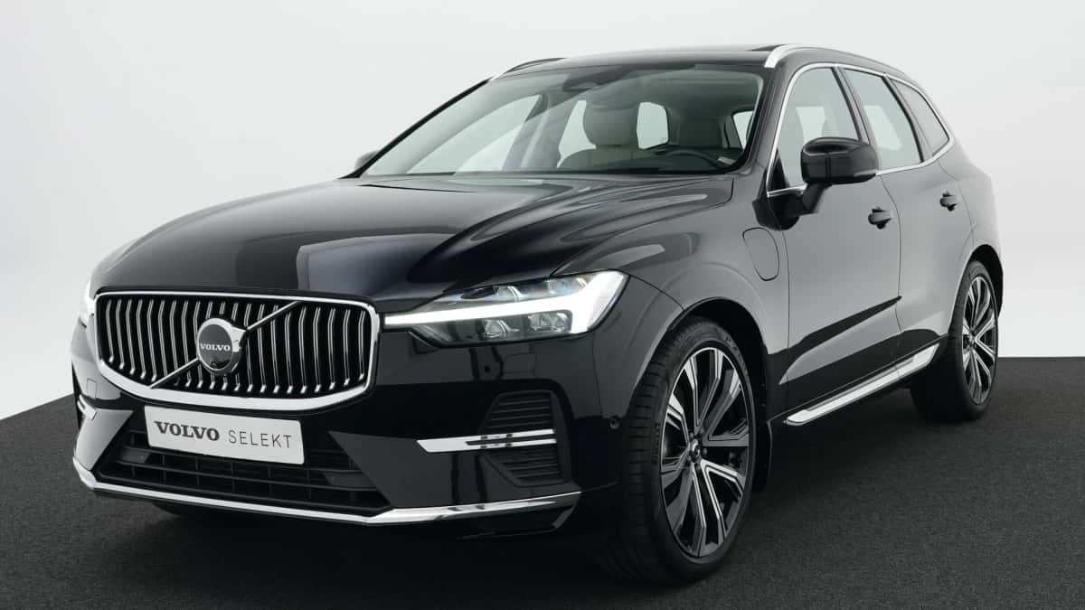 Volvo XC60 (2024) — foto 1