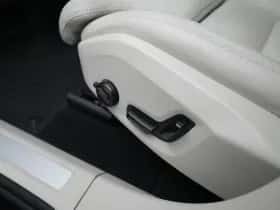 Volvo XC60 (2024) thumbnail 28