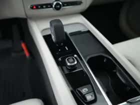 Volvo XC60 (2024) thumbnail 54