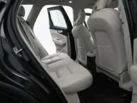 Volvo XC60 (2024) thumbnail 10