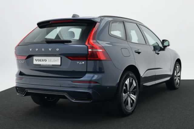 Volvo XC60 (2025) thumbnail 2