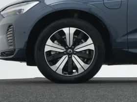 Volvo XC60 (2025) thumbnail 16