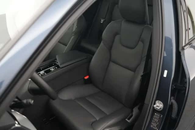 Volvo XC60 (2025) thumbnail 28