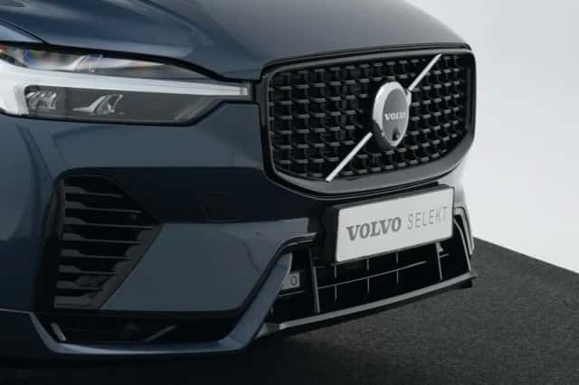 Volvo XC60 (2025) thumbnail 35