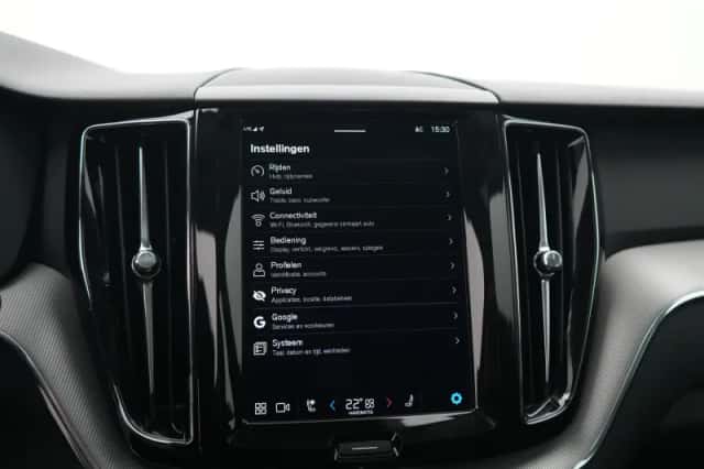 Volvo XC60 (2025) thumbnail 38
