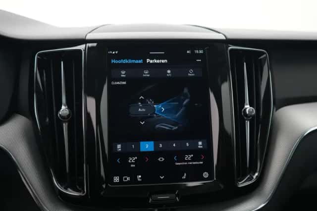 Volvo XC60 (2025) thumbnail 45