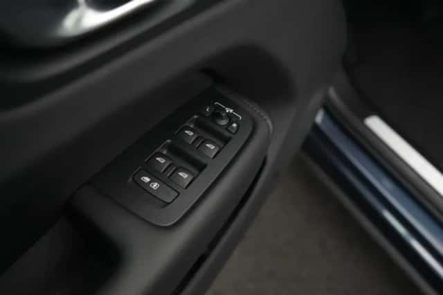Volvo XC60 (2025) thumbnail 49