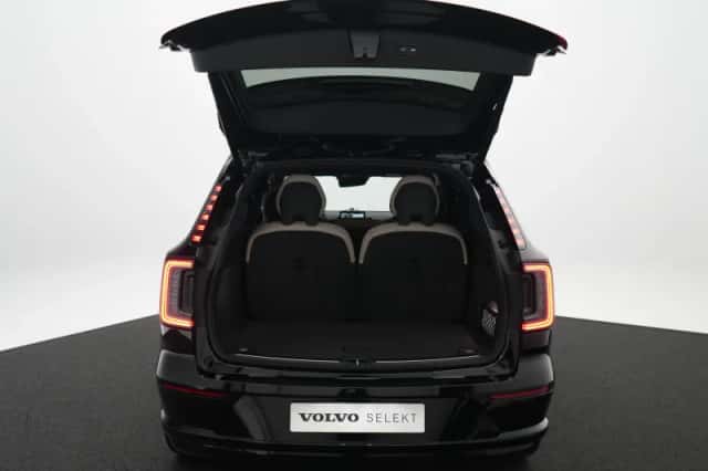 Volvo EX90 (2026) thumbnail 13