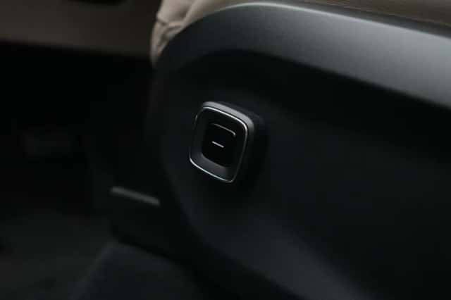 Volvo EX90 (2026) thumbnail 30