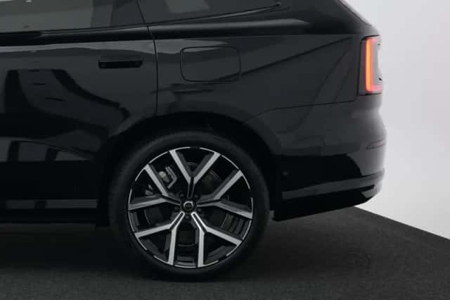 Volvo EX90 (2026) thumbnail 35