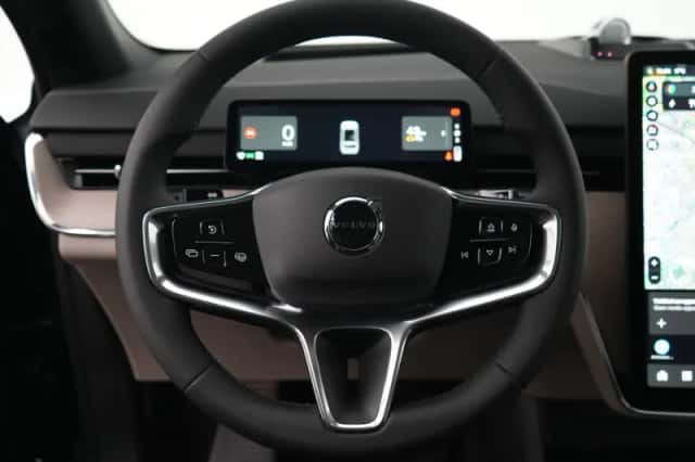 Volvo EX90 (2026) thumbnail 36