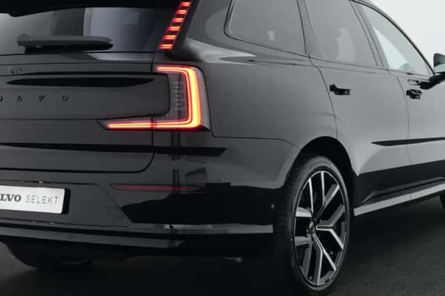 Volvo EX90 (2026) thumbnail 44