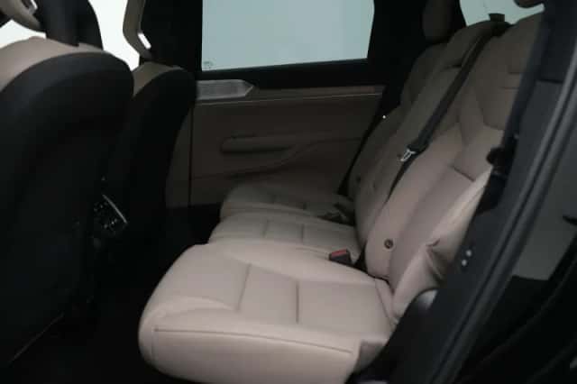 Volvo EX90 (2026) thumbnail 9