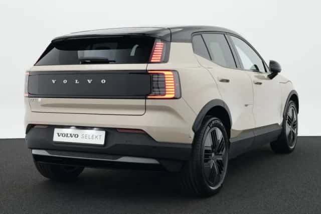 Volvo EX30 (2026) thumbnail 2
