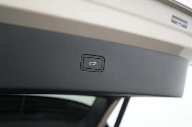 Volvo EX30 (2026) thumbnail 15