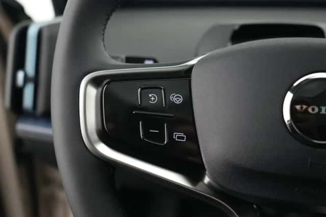 Volvo EX30 (2026) thumbnail 32