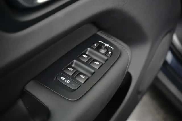 Volvo XC60 (2026) thumbnail 25