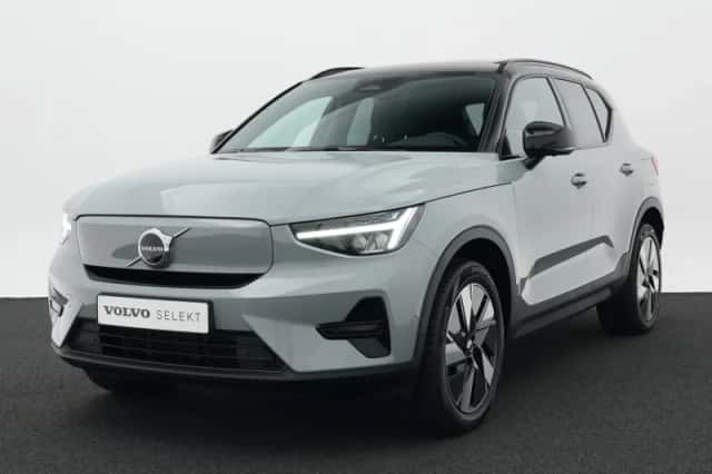 Volvo EX40 (2025) thumbnail 1