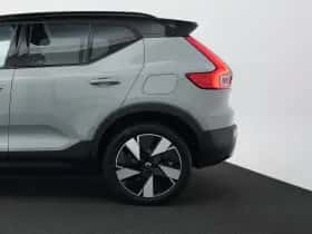 Volvo EX40 (2025) thumbnail 34