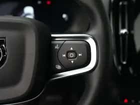 Volvo EX40 (2025) thumbnail 37