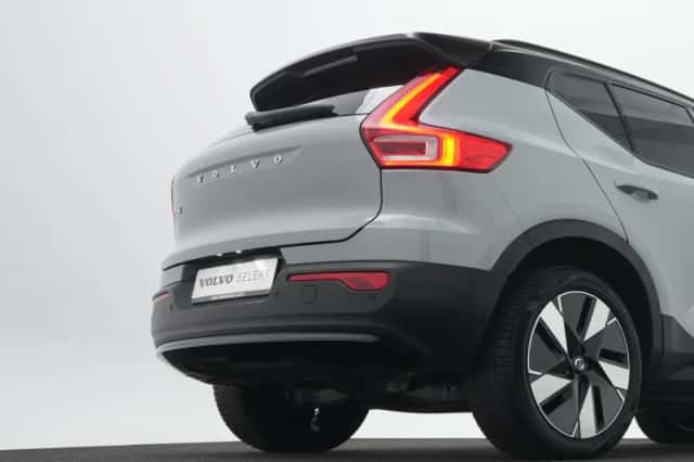 Volvo EX40 (2025) thumbnail 47