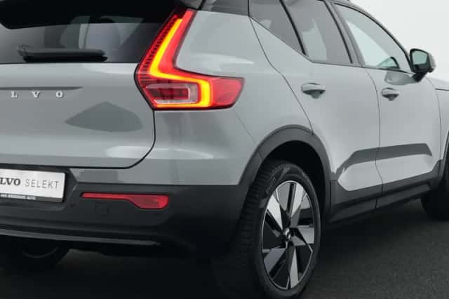 Volvo EX40 (2025) thumbnail 48