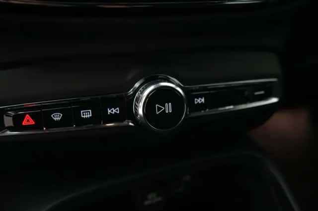 Volvo EX40 (2025) thumbnail 51