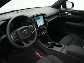 Volvo EX40 (2025) thumbnail 8