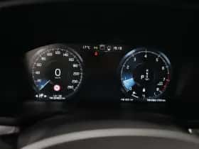 Volvo V60 (2021) thumbnail 17