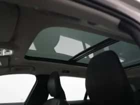 Volvo V60 (2021) thumbnail 22