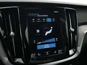 Volvo V60 (2021) thumbnail 49