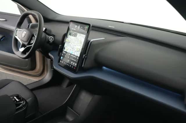Volvo EX30 (2026) thumbnail 12